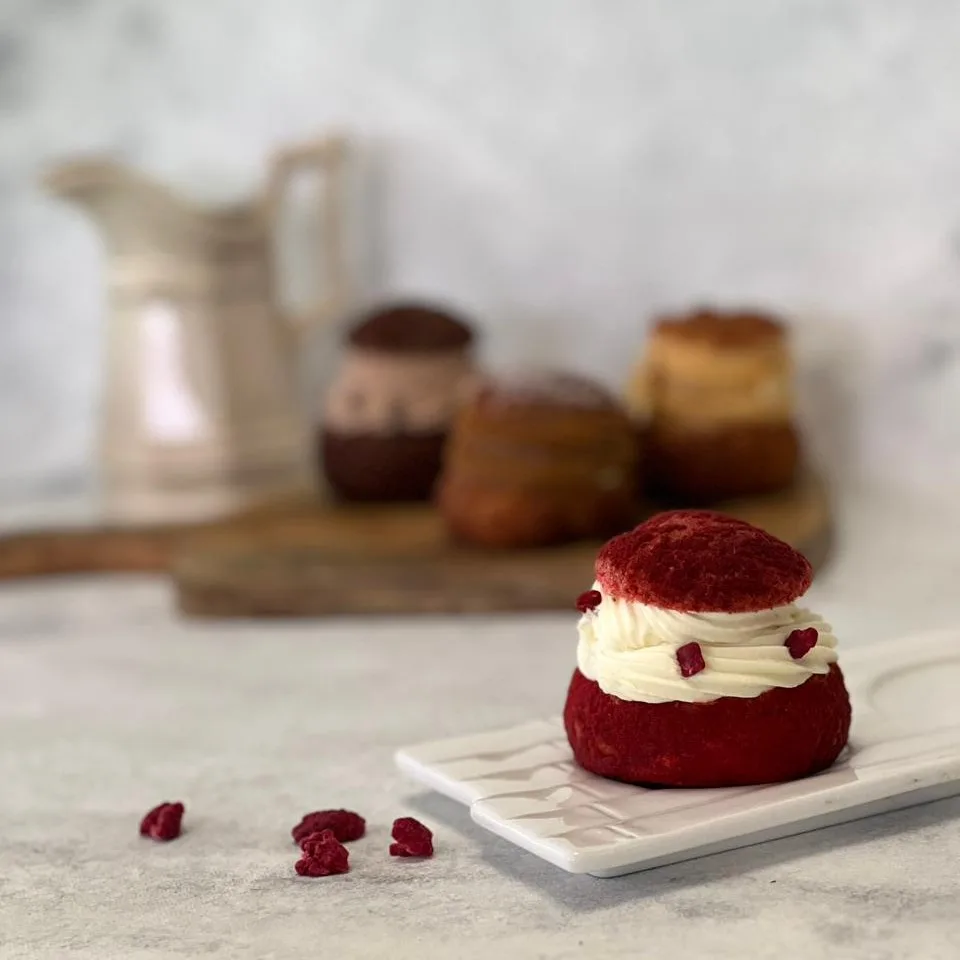 Pack de Bocados de Chocolate Blanco y Frutilla-Albahaca, sin Azúcar, 2 unidades