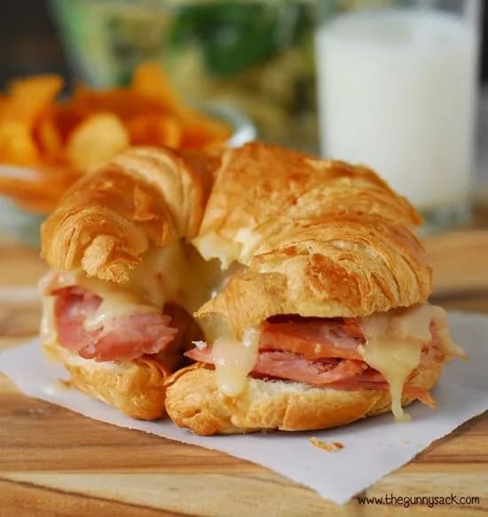Croissant Jamón Pierna y Queso, 180 g