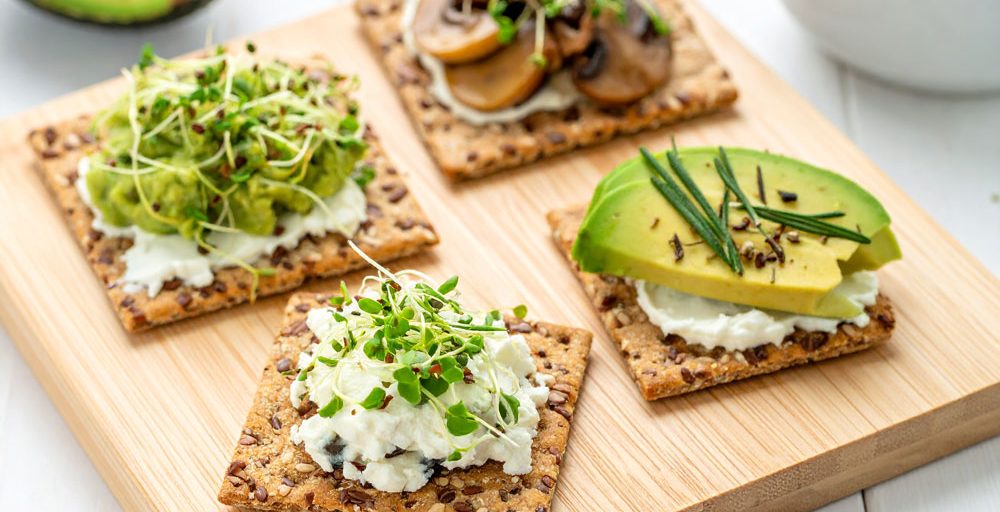 Firefly-A-light-and-comforting-gourmet-snack-board-featuring-square-artisanal-crackers-made-with-mix
